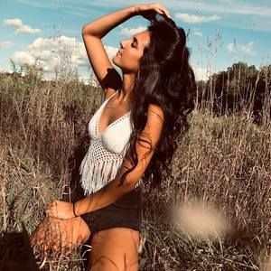 Meet your Posher, Alexandra